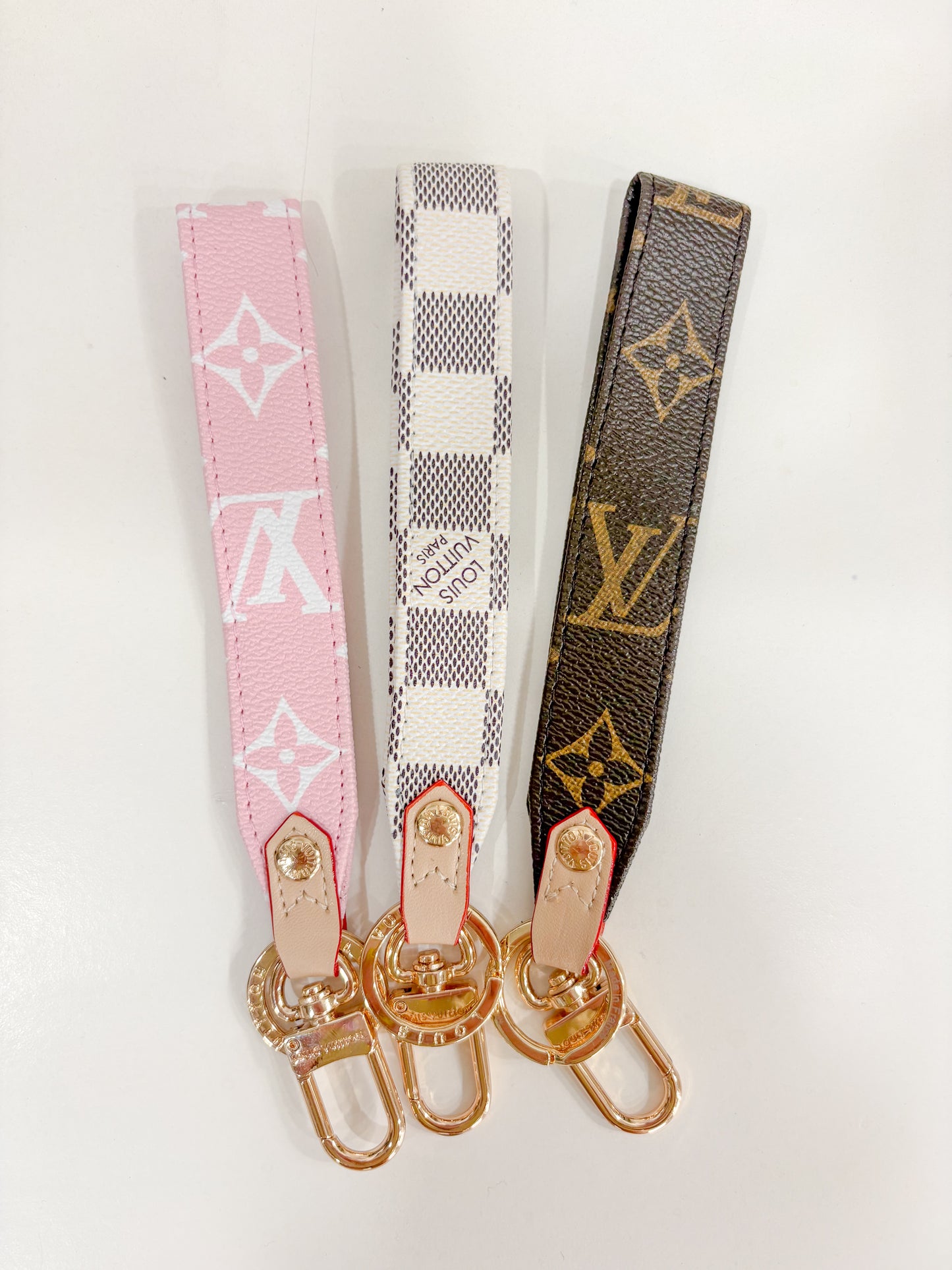 Too cute to loose keychain