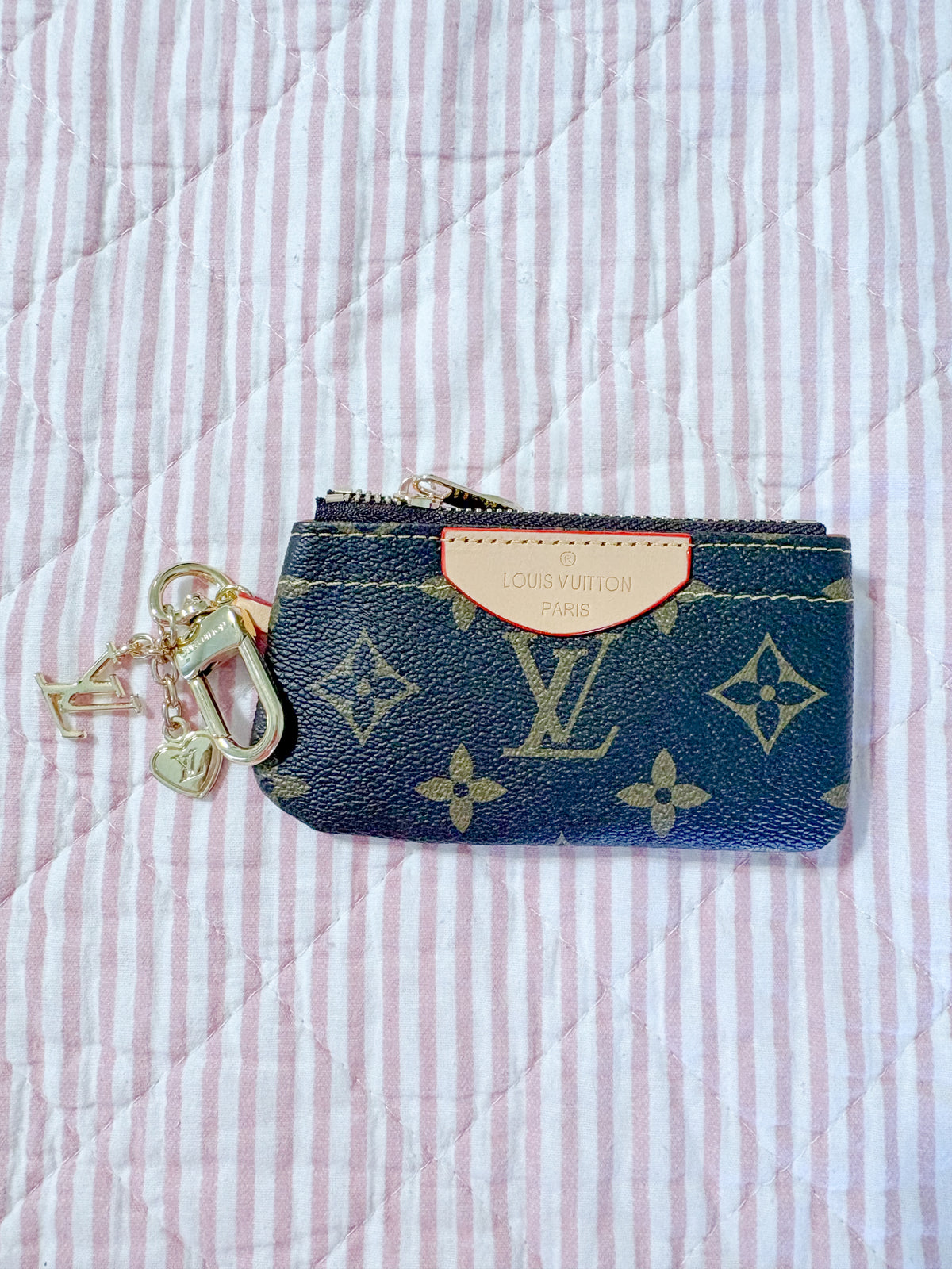 Everyday luxe pouch in brown