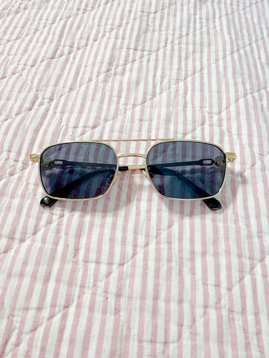 Game day OOTD sunnies