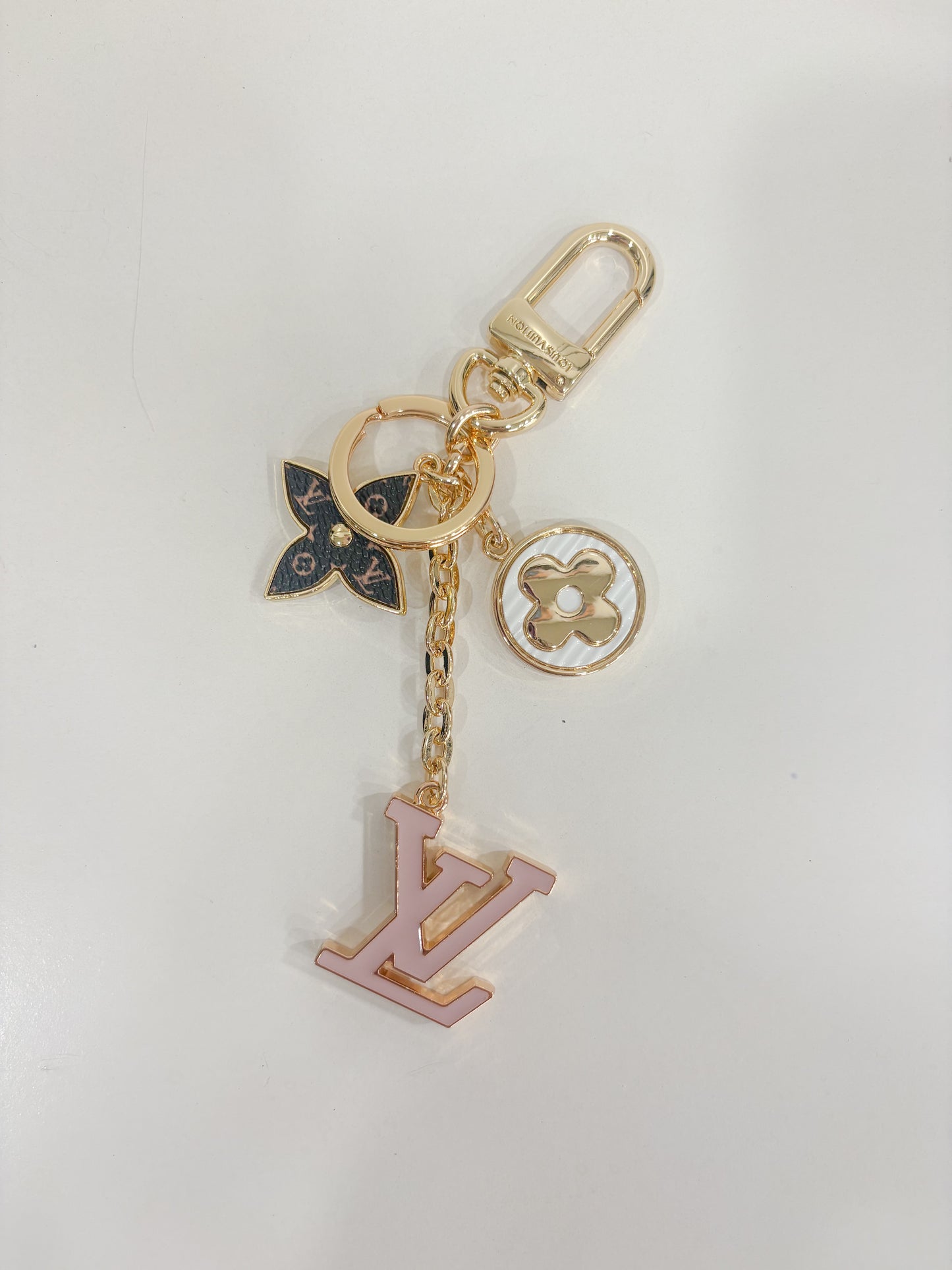 It Girl Keychain